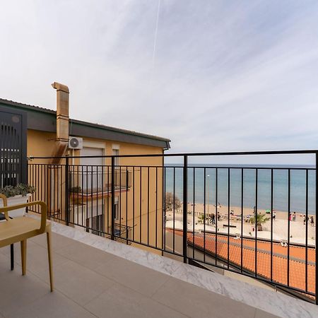 B&B Le Suites Di Costanza Cefalù Exteriér fotografie